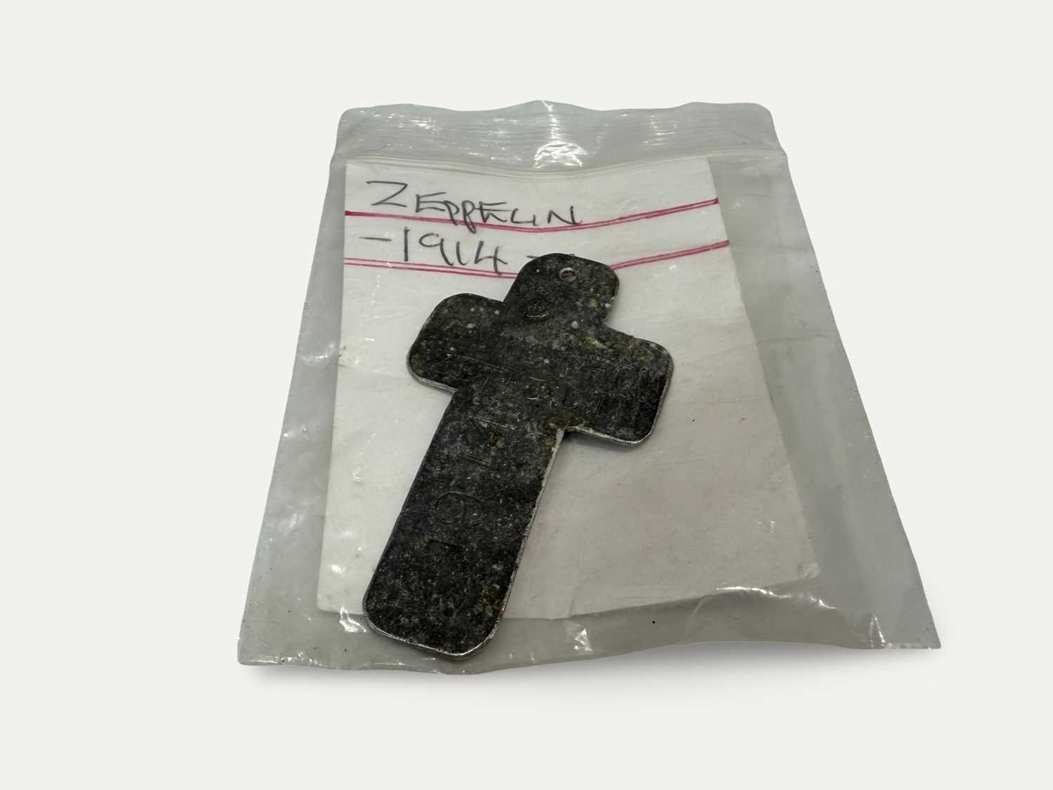 Lot 83 - Zeppelin: Religious Cross of Protection