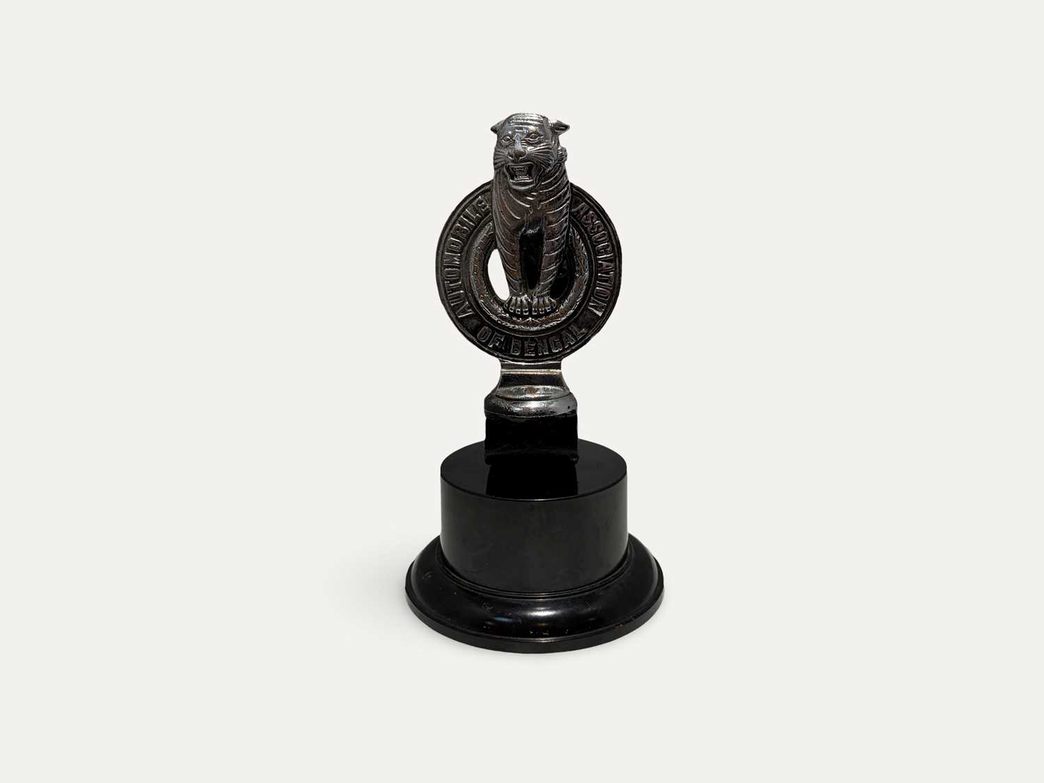 Lot 59 - Automobile Association of Bengal full-member's Badge