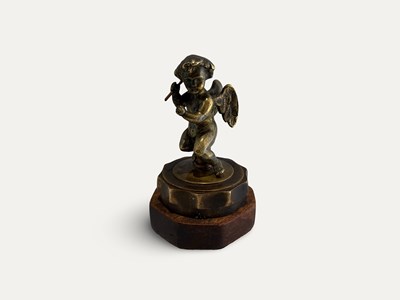 Lot A early Edwardian brass ‘Cherub’ radiator mascot