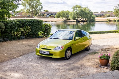 Lot 2001 Honda Insight Mk. I
