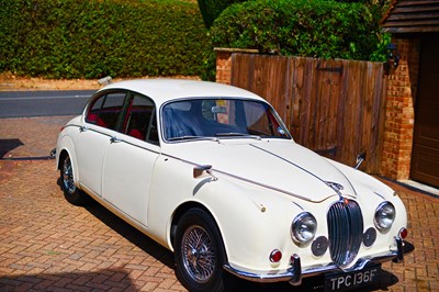 Lot 1968 Jaguar Mk. II 240