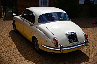 Lot 1968 Jaguar Mk. II 240