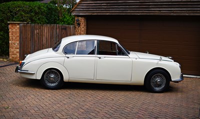 Lot 1968 Jaguar Mk. II 240