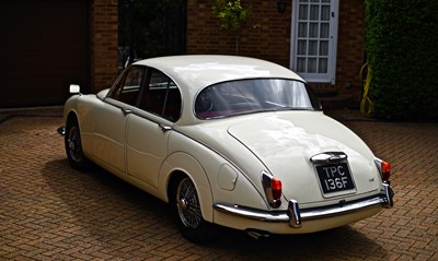 Lot 1968 Jaguar Mk. II 240