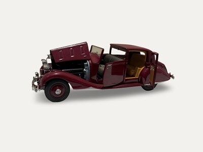 Lot 63 - Franklin Mint 1938 Rolls-Royce V12 "Phantom Three"