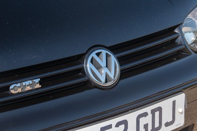 Lot 2002 Volkswagen Golf Anniversary T
