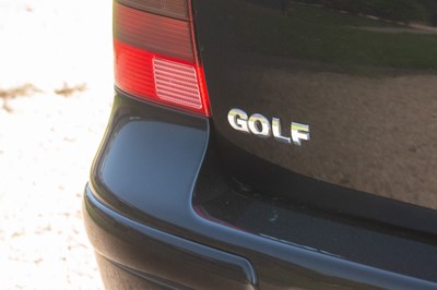 Lot 2002 Volkswagen Golf Anniversary T