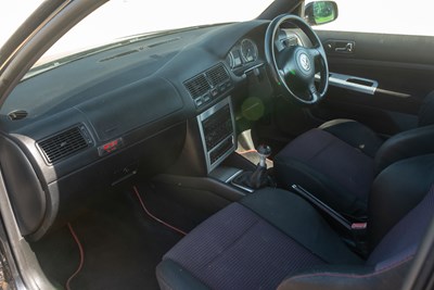 Lot 2002 Volkswagen Golf Anniversary T