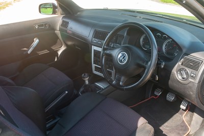 Lot 2002 Volkswagen Golf Anniversary T