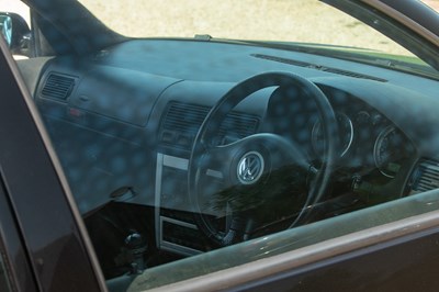 Lot 2002 Volkswagen Golf Anniversary T