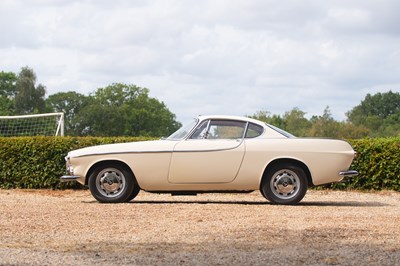 Lot 1966 Volvo P1800S