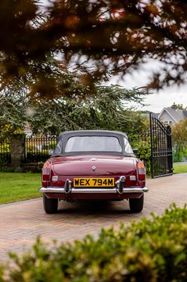 Lot 1973 MGB Roadster