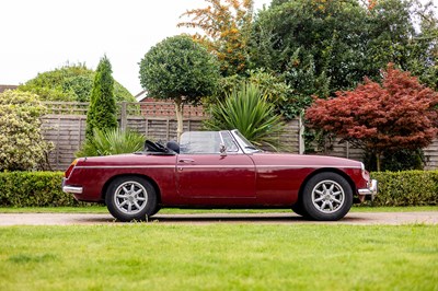 Lot 1973 MGB Roadster