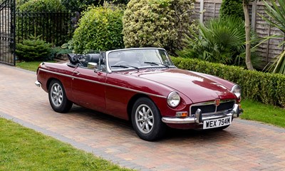 Lot 1973 MGB Roadster