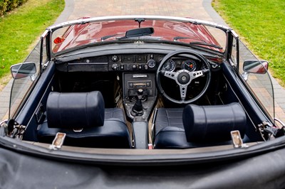 Lot 1973 MGB Roadster