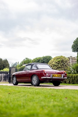 Lot 1973 MGB Roadster