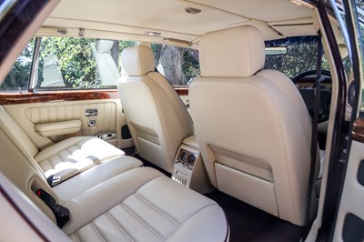 Lot 140 - 1997 Bentley Turbo RT 400 LWB