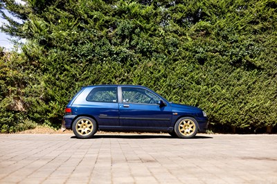 Lot 1993 Renault Clio 16v Williams