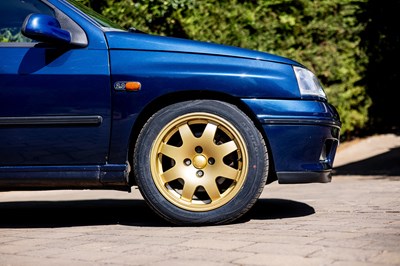 Lot 1993 Renault Clio 16v Williams