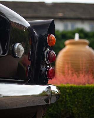 Lot 1964 Rolls-Royce Silver Cloud III by Mulliner Park Ward