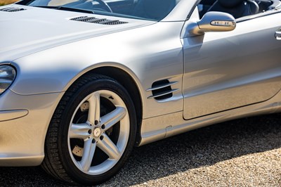 Lot 2003 Mercedes-Benz SL500