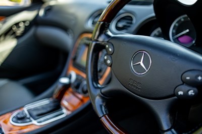 Lot 2003 Mercedes-Benz SL500