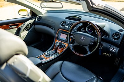 Lot 2003 Mercedes-Benz SL500