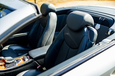 Lot 2003 Mercedes-Benz SL500