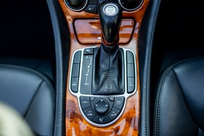 Lot 2003 Mercedes-Benz SL500