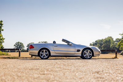 Lot 2003 Mercedes-Benz SL500