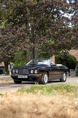 Lot 1997 Bentley Azure