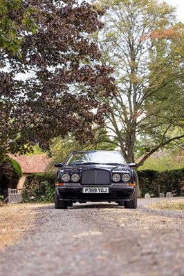 Lot 1997 Bentley Azure