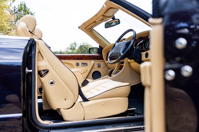 Lot 1997 Bentley Azure