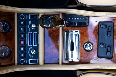 Lot 1997 Bentley Azure