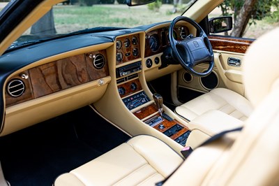 Lot 1997 Bentley Azure