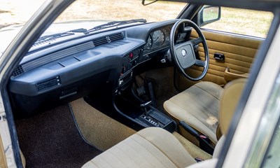 Lot 1980 BMW 320