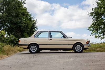 Lot 1980 BMW 320