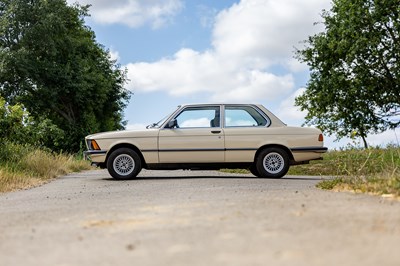 Lot 1980 BMW 320