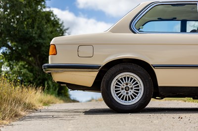 Lot 1980 BMW 320