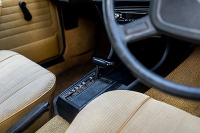 Lot 1980 BMW 320