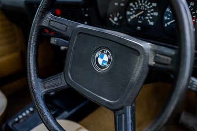 Lot 1980 BMW 320