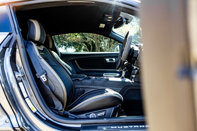 Lot 2016 Ford Mustang Deranged GT-S700