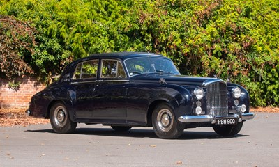 Lot 1960 Bentley S2 Saloon EX Duke of Marlborough
