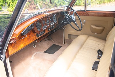Lot 1960 Bentley S2 Saloon EX Duke of Marlborough