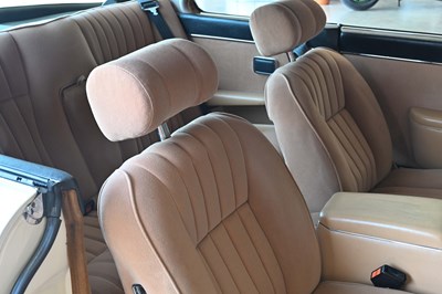 Lot 1976 Daimler Sovereign Series II Coupé (4.2 litre)
