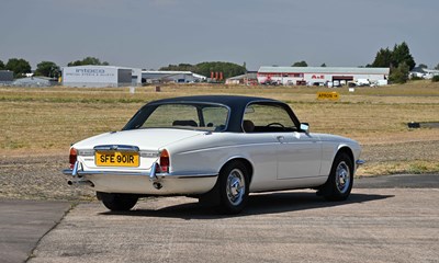 Lot 1976 Daimler Sovereign Series II Coupé (4.2 litre)