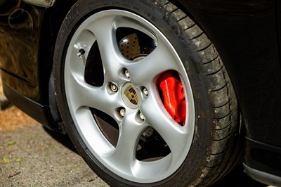 Lot 2002 Porsche 911/996 Carrera 4S