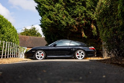 Lot 2002 Porsche 911/996 Carrera 4S