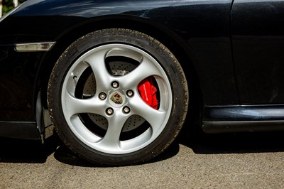 Lot 2002 Porsche 911/996 Carrera 4S