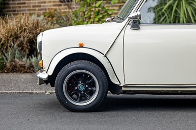 Lot 1988 Mini Mayfair